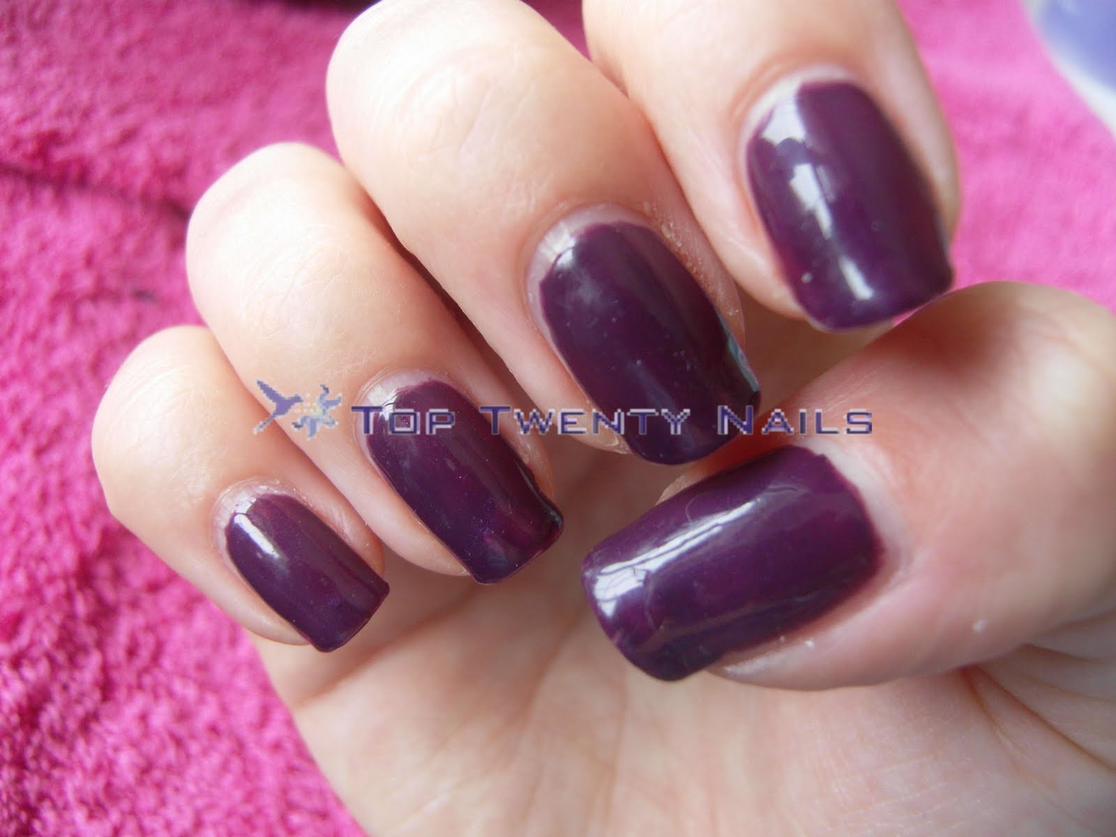 TopTwentyNails: Shellac's Rock Royalty! A great purple long lasting 